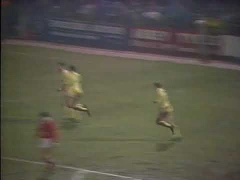 1986-87: Swindon Town 1-2 Leeds United (FA Cup)