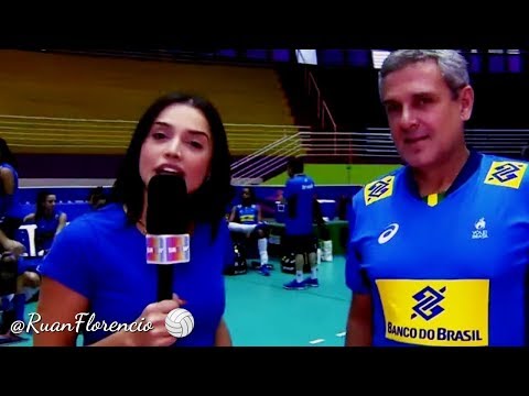 Ex-BBB Paula relembra os tempos de jogadora de vôlei no Vídeo Show