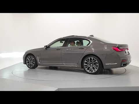 BMW 7-Series 745e M Sport Saloon - Image 2