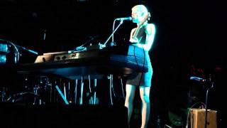 Trixie Whitley: Oh, the Joy (2013-01-31)