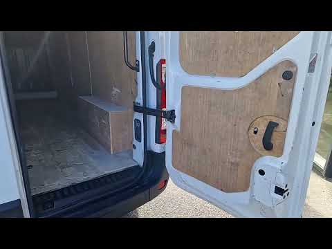 Renault Master MASTER FWD LM35 DCI 135 BUSINESS - Image 2