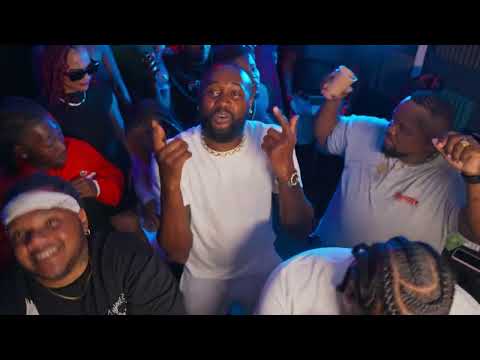 Mikado Ft Youth & Ayewai - Chien Pou Chienne (Clip Officiel)
