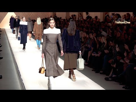 RUNWAY FRENZY Workwear