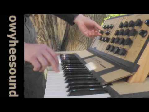 DIY Synthesizer in cardboard