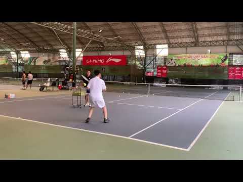 Lớp tennis cơ bản, lớp tennis nâng cao đang học tập tại sân VT6 | MSTTennis.com