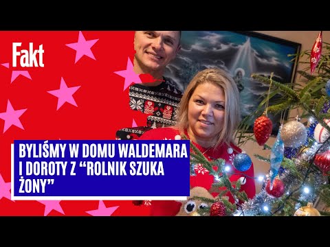 Waldemar and Dorota from "The Farmer Wants a Wife" have decorated their house for the holidays. I...