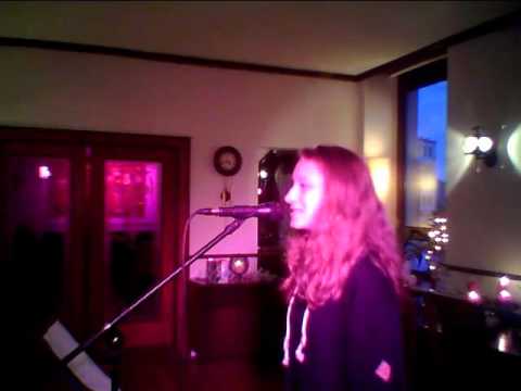 Annabelle-Love Story Cover Taylor Swift-Die Künstlerbühne, Schule für Gesang, Schauspiel & Musik