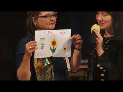 Ukraine National Anthem in Universal Hall with Bagpipes