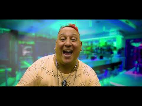 Mak Donal - Con Un Buen Par De Tetas (Video Oficial)