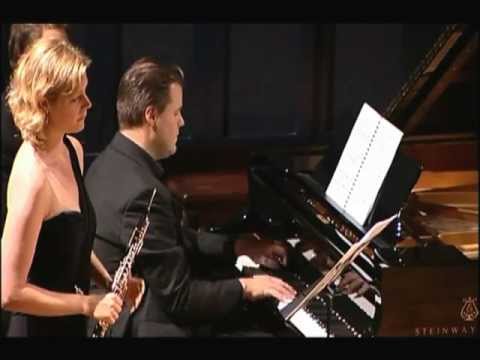 Poulenc: Trio for piano, oboe and bassoon Henri Sigfridsson, Rachel Bullen and Etienne Boudreault