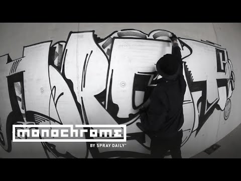 MONOCHROME 066 -  HORST