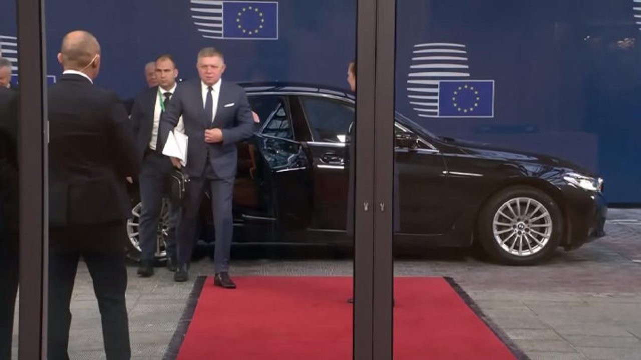 Consiglio Ue, i leader arrivano a Bruxelles. Tra gli altri, Metsola, Costa e von der Leyen