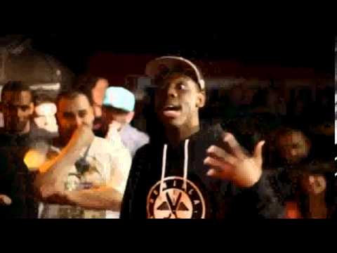 PUNCHLINE DE DINOS PUNCHLINOVIC