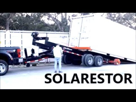 Solarestor ™ Ground level VS two levels battery containers balancing smart E-grid - patent pending