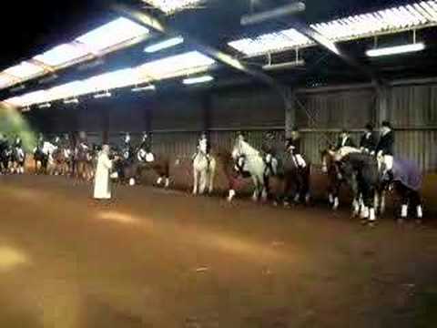 sint-hubertus-manege verbrande brug-2007