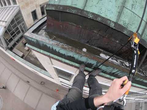Descending from roof- Ropeaccess
