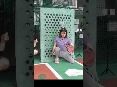 【東京って怖い】165キロのボールが股間に当たるギャル【衝撃】#shorts #tiktok #tiktokviral #viral #shortvideo #tiktokvideo 切り抜き