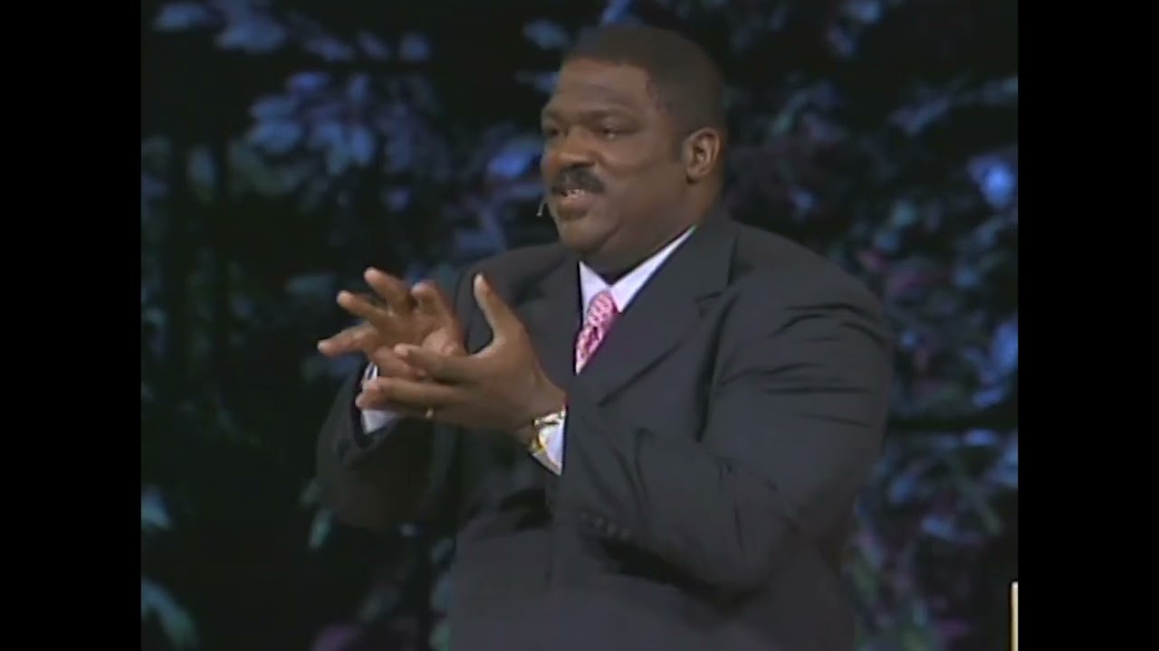 The Supremacy of Christ and Truth in a Postmodern World | Voddie Baucham