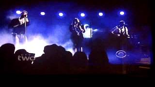 ACMs 2012 - Lady Antebellum - Dancing Away with my Heart (Live)