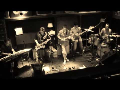 AFRO GLUE － Theme de Yoyo (Art Ensemble of Chicago cover)