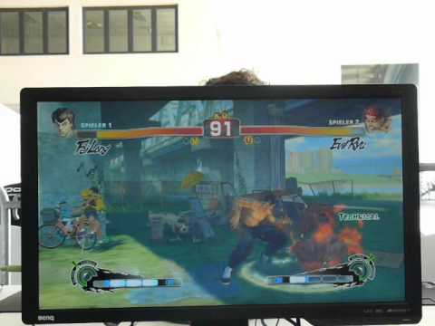 Campus Party 2012 Berlin Top 8 - Momi vs kalleEeEEEe