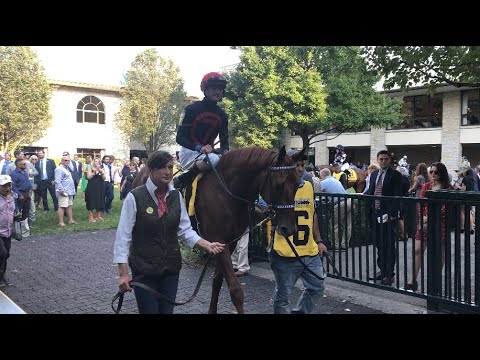 Rattle N Roll wins the 2021 Breeders' Futurity