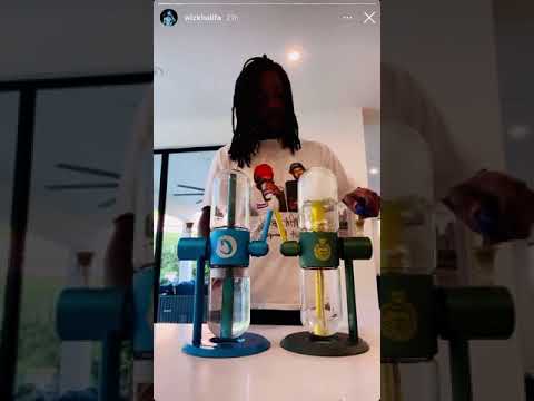 Wiz Khalifa with TWO gravity bong 😲