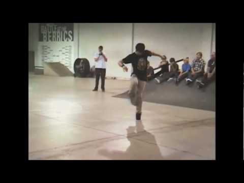 Chris cole vs Mike V