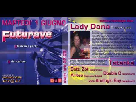 Lady Dana & Analogic Boy @ Due (01-06-2004)