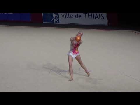 Axelle JOVENIN (FRA) ball - 2018 Thiais AA