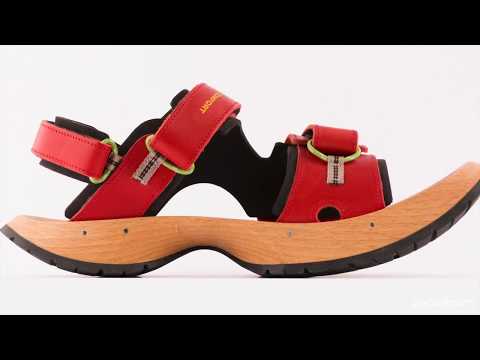 Pébiott - Artisanal wooden clogs - SWISS Made - Now on Kickstarter