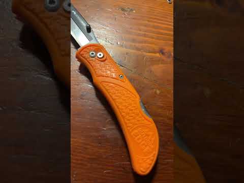 Unboxing and reviewing the outdoor edge Razor edge pro 3.5 knife. Knife review Good hunting knife.