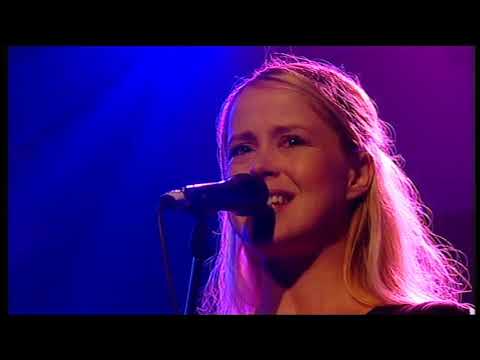 Zero 7 Live at Glastonbury 2004 (HD)