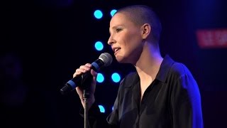 Anne Sila - Le monde tourne sans toi