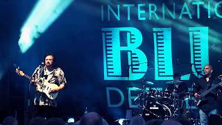 Coco Montoya SLOW BLUES For John Mayall LIVE Tremblant Blues 2010