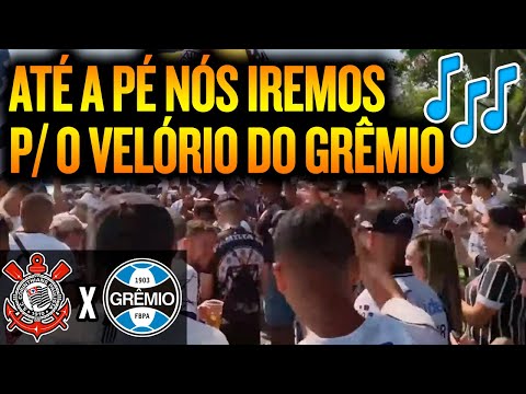 Festa da Fiel no entorno da Neo Qumica Arena antes de Corinthians x Grmio