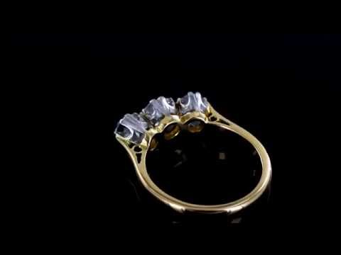 Antique Diamond Trilogy Ring  - RIN3GEMDIAMO0485