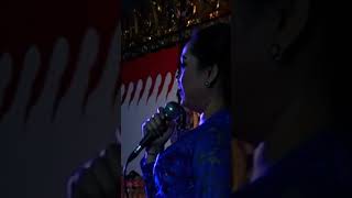 Download lagu Sinden Tatin di Garapi Dalang Seno Lucu#shorts @begeHCChannel mp3