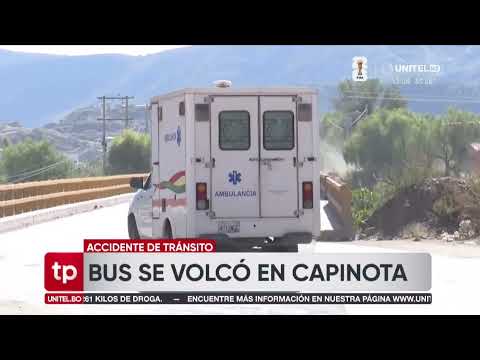 ​Bus vuelca por esquivar bloqueos en la ruta Oruro - Cochabamba