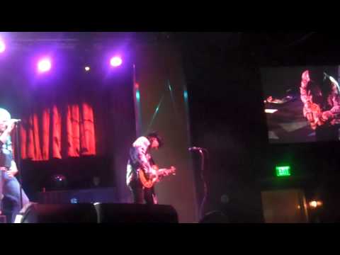 The Jimmy Crespo Project at Ovation- 1/20/11- Intro and Mama Kin'