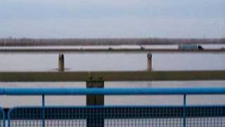 preview picture of video 'Mississippi River, Granite City, IL on Old Route 66.mov'