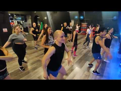 QUEBRE E SAMBA - Harmonia do Samba // Coreografía Axé Moi