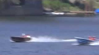 preview picture of video 'Wheeling Vintage Raceboat Regatta'