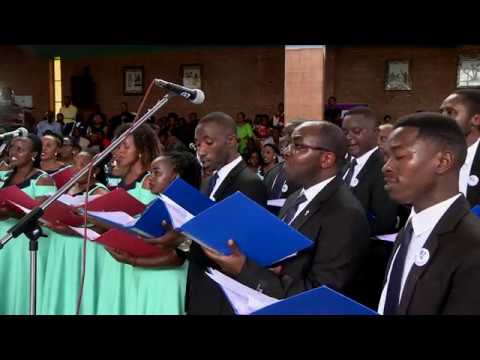 Nidusingize Imana by CHORALE DE KIGALI
