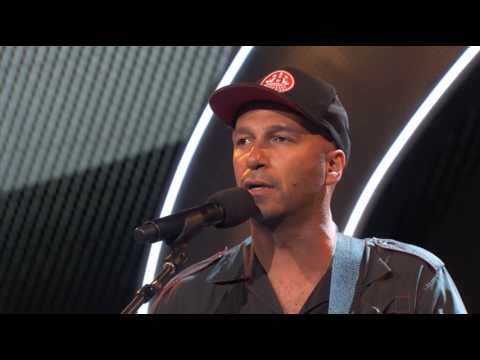 Tom Morello performs at the Teamsters Convention