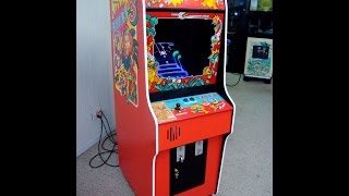 Donkey Kong 3 In a Rare Nintendo Red Cabinet - Radar Scope / Donkey Kong ?