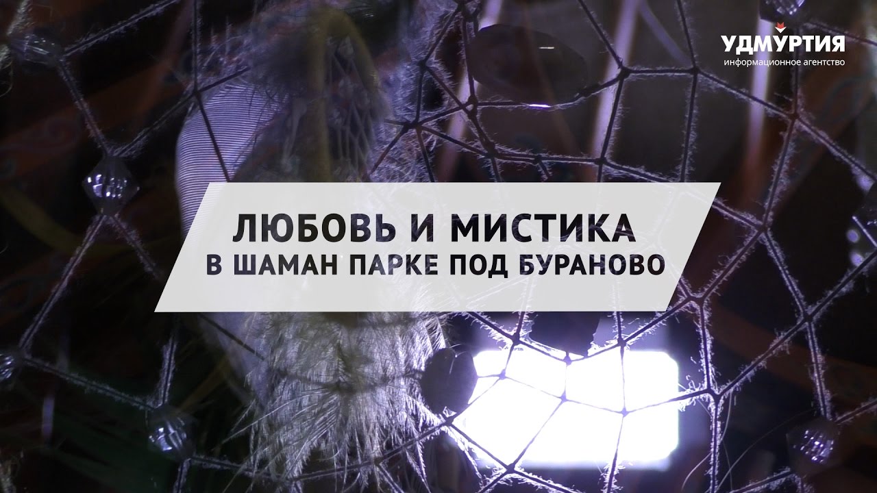 Пьяные лесбиянки играю друг с дружкой после шумных вечеринок Пьяные лесбиянки играю друг с дружкой после шумных вечеринок