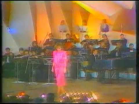 Denis Ştefănescu – Când iubirea va învinge (Live, Steaua fără Nume, 30 ianuarie 1989)