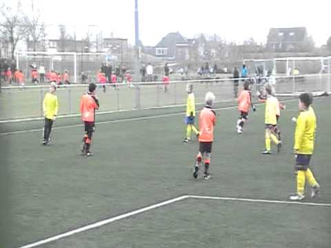 5 maart 2011 Delta Sports F4 - VV De Meern F7 1-5 doelpunt Daan 0-1