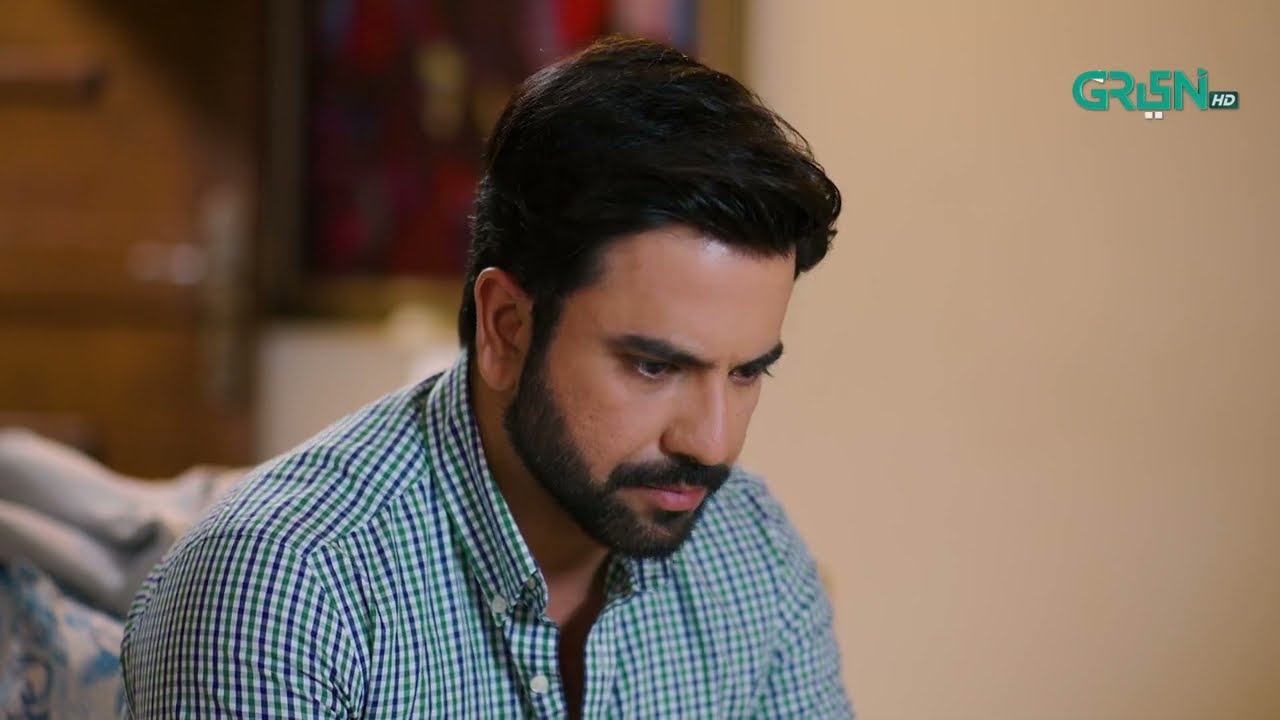 Bohat Ajeeb Taana Diya Hai Dur E Shehwar Ne - Momina Iqbal - Junaid Khan | Do Kinaray | Green TV